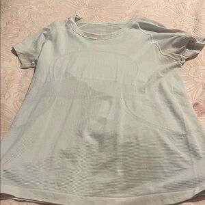 Lululemon Athletica White Short Sleeve Tee